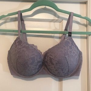 Victoria’s Secret dusty lilac lace sexy 34D